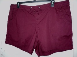 JCP Boutique Women&#39;s Plus Tie Waist Shorts Pinot Noir Color Size 22W NEW - £16.31 GBP