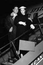 Anita Ekberg &amp; Anthony Steel At Airport 4X6 Photograph Reprint - £6.23 GBP