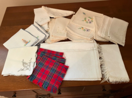 Lot 25 Napkins Antique Vtg LINENS Embroidery Floral Madeira Cross Stitch Cut Out - £19.64 GBP