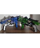 (2) Silverlit Laser Tag MAD 2.0 Gun Green and Blue Blasters L.M.II Lazer... - $550.64 MXN