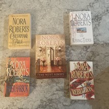 Lot: Good Assortment of Five Nora Roberts Novels; Chesapeake, Inner harb... - $94.23 MXN