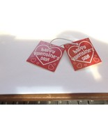 2 Valentine Gift Tags Red White Heart - £1.37 GBP