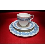 “Wedgwood” garlands blue Queensware trio coffee cup saucer plate ^^ - €54,88 EUR