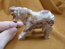 (Y-HOR-401) Red Tan White Horse Carving Gemstone Wild Mustang Soapstone Peru Gem - £16.81 GBP