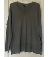 Ana Women&#39;s  Pullover  Size L Green Long Sleeve V Neck High Low Sweater - £17.35 GBP