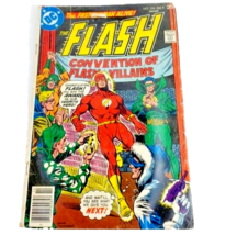 DC The Flash Convention of Flash Villans 1977 Oct No 254 Comic Book - $6.93