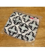 Thirty One 31 Studio Thirty One Flap Magnet Closer AC11 Fab Flourish Blu... - $237.18 MXN