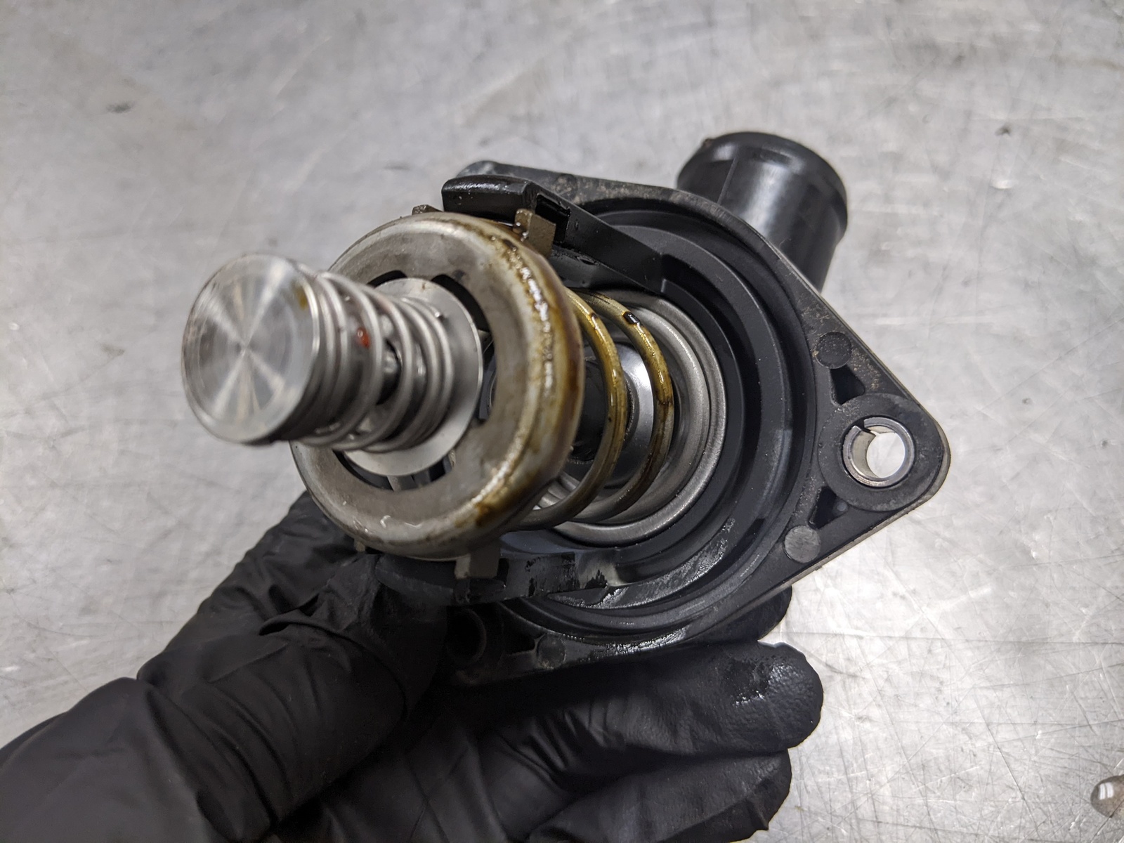 Thermostat Housing For 14-16 Chevrolet Silverado 1500  5.3 12657137 4WD - $19.75