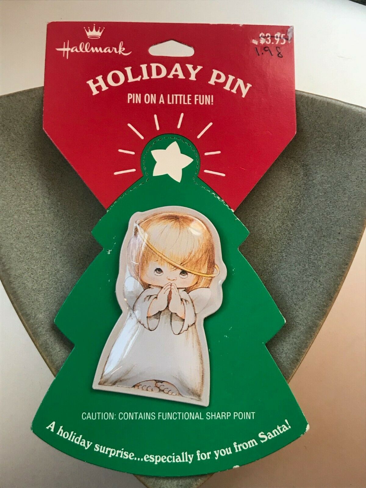Hallmark Cute Little Praying Angel Girl Metal Christmas Holiday Brooch Pin – 2.5 - $9.49