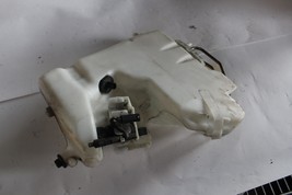 03-06 w211 MERCEDES E350 E320 WINDSHIELD WIPER FLUID RESERVOIR TANK ASSY M1334 image 7