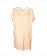 Carry Back Women&#39;s Cream Skirt Set Size 12 - $35.56 CAD