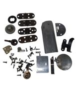 Miscellaneous Singer Sewing Machine Parts Hinges Latches Electric AH633883 - $451.84 MXN