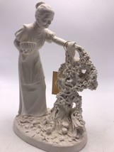 Statue Figurine Italy Signed L Toni Woman Harvest Basket Fruit Grapes Vine 9&quot;  - £46.99 GBP