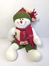 Snowman 2005 Frosty Plush Toy Stuffed Animal Winter Snow Wonderland warm Clothes - £17.28 GBP