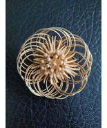 Vintage 2&quot; Florenza Goldtone Wire Floral Brooch 1960s Pin - $54.13 CAD
