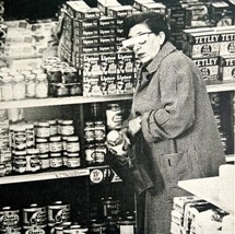 1959 Woman Caught Shoplifting At Grocery Store 1950 Photo Print In Magaz... - £27.56 GBP