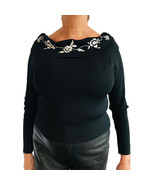 Venini Black Off The Shoulder Knit Top Size L White Rose Embroidered 3/4... - £11.19 GBP