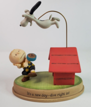 Peanuts Snoopy Charlie Brown &quot;It&#39;s a New Day Dive Right in&quot; Hallmark Figure - £17.02 GBP
