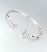 LUXURIOUS Thin Dainty 18kt White Gold Plated CZ Crystals T Tips Cuff Bracelet - £21.64 GBP