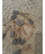 NEW LOT o 12 GE (?) Carbon Motor Brushes w/ Coil &amp; Copper Tail 3/4&quot; x 1/... - $2,122.12 MXN