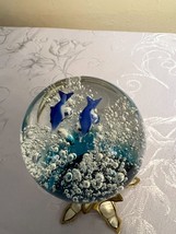 Hand Blown Paperweight Blue Dolphins Vintage - $368.88 MXN