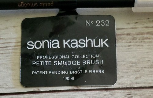 Sonia Kashuk Professional ~ Petite Smudge Brush ~ No. 232 Item image 3