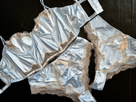 Victoria&#39;s Secret unlined longline 36B,36D,36DD,36DDD BRA SET M BLUE cream satin - £77.89 GBP