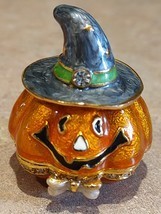 Art Form Fine Collectibles Pumpkin Magnetic-Catch Ring Holder - $11.45