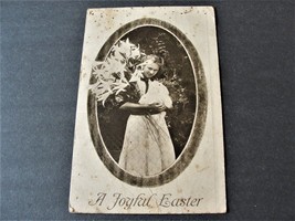  A Joyful Easter, Girl - Unposted 1900s Postcard. - £11.17 GBP