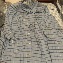 St John&#39;s Bay Short Sleeve Shirt Mens 3 XL Light Sky Blue Button Down Ir... - $9.90