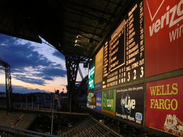 Safeco Field Scoreboard Evening Sky - $182.01 MXN