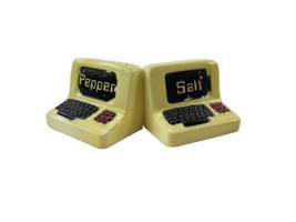 1983 Sarsaparilla Typewriter Computer Salt &amp; Pepper Shakers Japan - £103.07 GBP