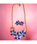 Gorgeous vintage Betsey Johnson floral and Austrian crystal necklace and... - £33.92 GBP