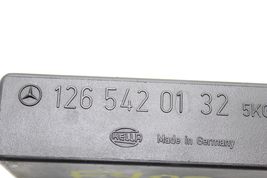 86-93 MERCEDES-BENZ W124 300E Lighting Relay Control Module F4022 image 11