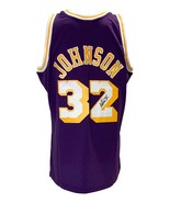 Magic Johnson Firmado La Lakers 1984-85 Violeta M&amp;N Hwc Swingman Jersey ... - £276.72 GBP