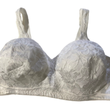 Playtex Bra 18 Hour Bra 44DD White Smooth N Stylish Lace Over Soft Cup 4716 - $15.14