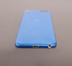 Apple iPod touch 6th Generation  A1574 64GB - Blue (MKHE2LL/A) ISSUE image 6