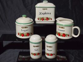 Japan STRAWBERRY HOSTESS SET Creamer &amp; Sugar + Lid, Salt &amp; Pepper, Napki... - $601.86 MXN