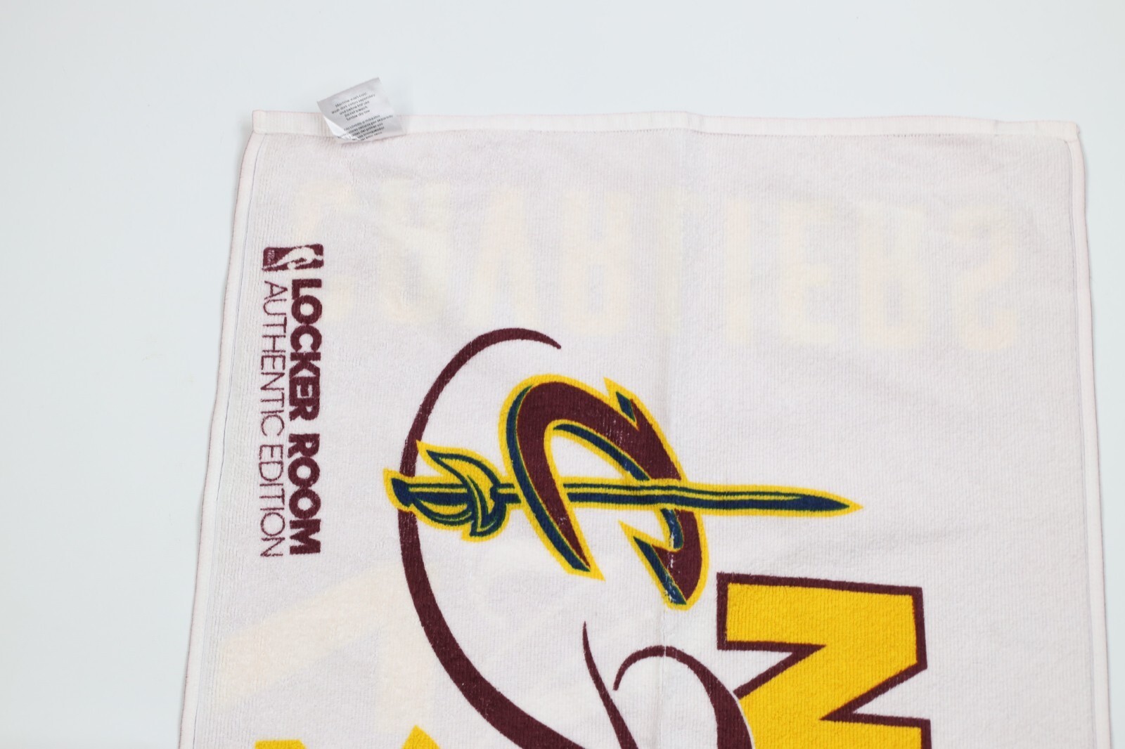 Vintage Y2K NBA Basketball 2017 NBA Finals Cleveland Cavaliers Basketball Towel Item image 7