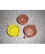 ALLIED CHEMICAL GOLD YELLOW MELAMINE Creamer &amp; Brown Creamer &amp; Sugar Bow - $327.42 MXN