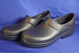 Crocs Women&#39;s Size 9 Clogs Dual Comfort Slip On -Black - £18.37 GBP