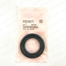 GENUINE ACURA 94-01 INTEGRA GSR TYPE R B18C1 B18C5 B18B1 AXLE SEAL 91205... - $32.76