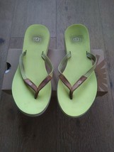  UGG Australia Women Magnolia 1007563 Lime Flip Flop Sandals US Size 7  EUC - £17.36 GBP