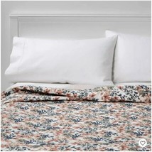 King Floral Printed Family Friendly Quilt Warm - Threshold - £31.78 GBP