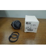 Allen Bradley 800H-AR2D2 Bootless Flush Head Black Cap Push Button Unit ... - $931.59 MXN