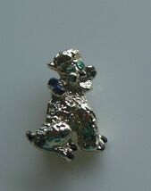 Vintage Enamel Poodle Dog Pin/Brooch w/Blue Eyes Small - $13.85