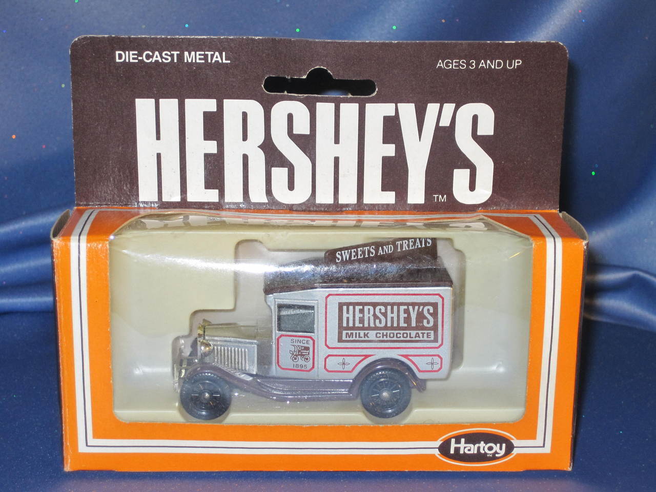 Primary image for Hershey's Milk Chocolate Sweets and Treats Delivery Truck by Lledo.
