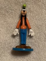 Goofy Figurine (Cake Topper) 3 ¼ Inches Tall Hard Plastic In Great Shape! - £1.55 GBP
