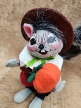 Annalee 6&quot; Pilgrim Boy Squirrel with Pumpkin 2016 Autumn 350216 Thanksgi... - $49.49