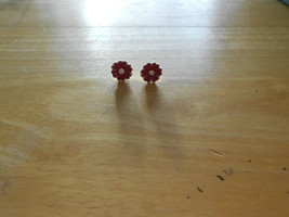 Kid&#39;s Earrings (new) HEART PETAL FLOWER - RED - £4.09 GBP